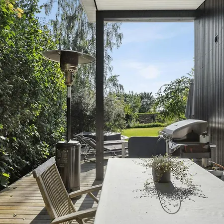 度假居 Open Garden Life In New Summer House *